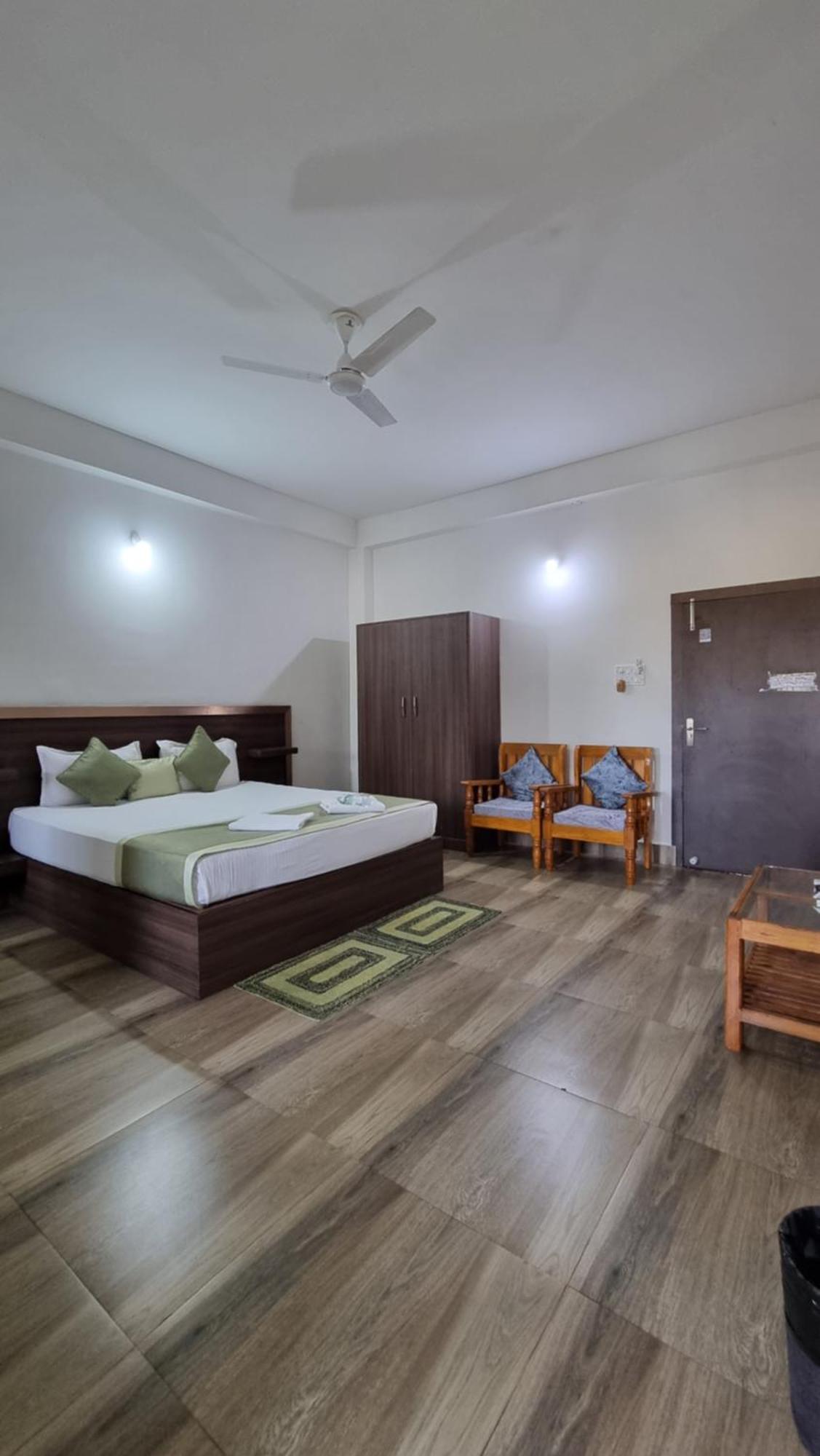 Shivaji Inn Kāziranga Eksteriør billede